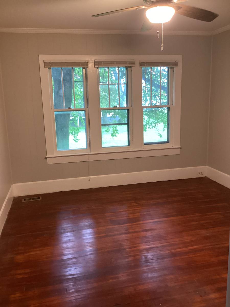 House for rent at 2404 Whitesburg Dr, Huntsville, AL 35801