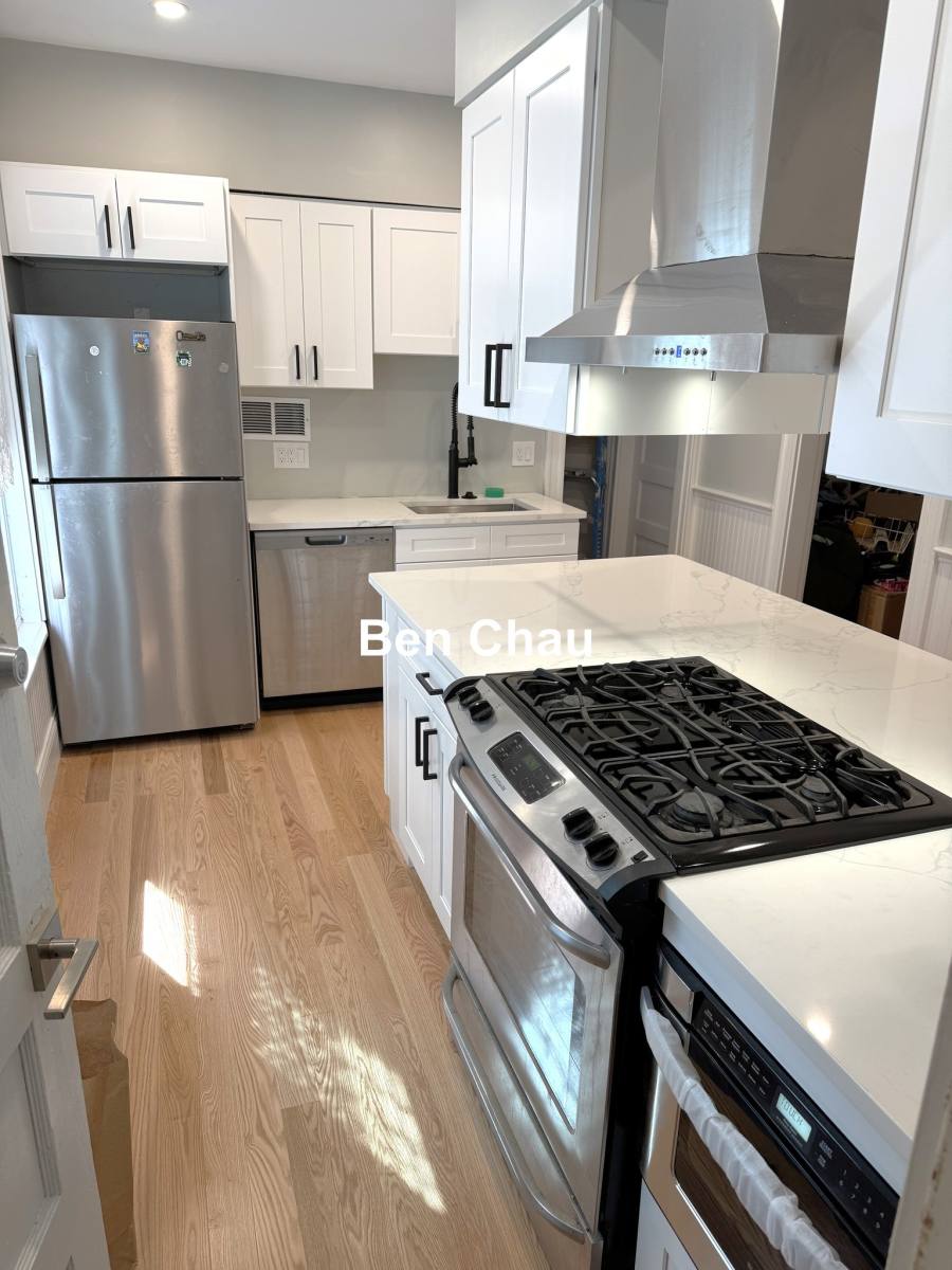 Apartment for rent at 57 Hawthorne St #2B, Somerville, MA 02144