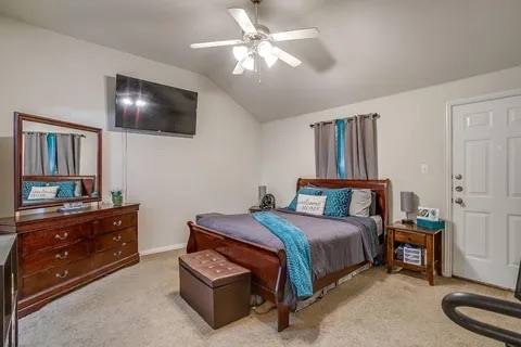 Townhouse for rent at 203 Robin St, Crowley, TX 76036