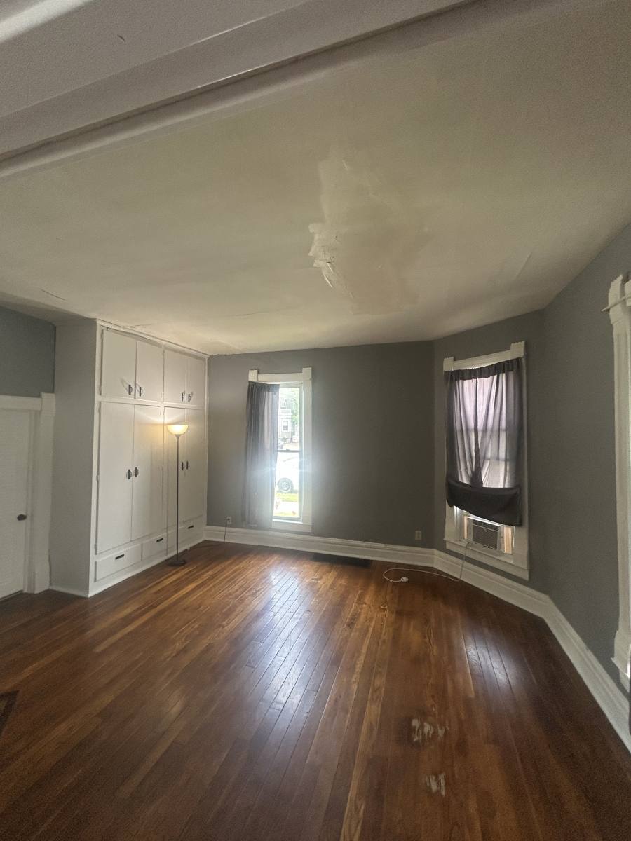 Apartment for rent at 409 W Mulberry St #1, Kokomo, IN 46901
