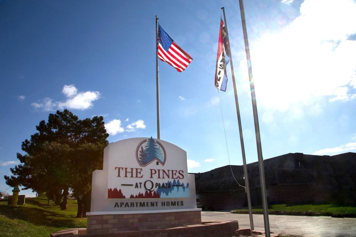 Apartment for rent at The Pines at Q Plaza, 8633 Q Plaza, Omaha, NE 68127