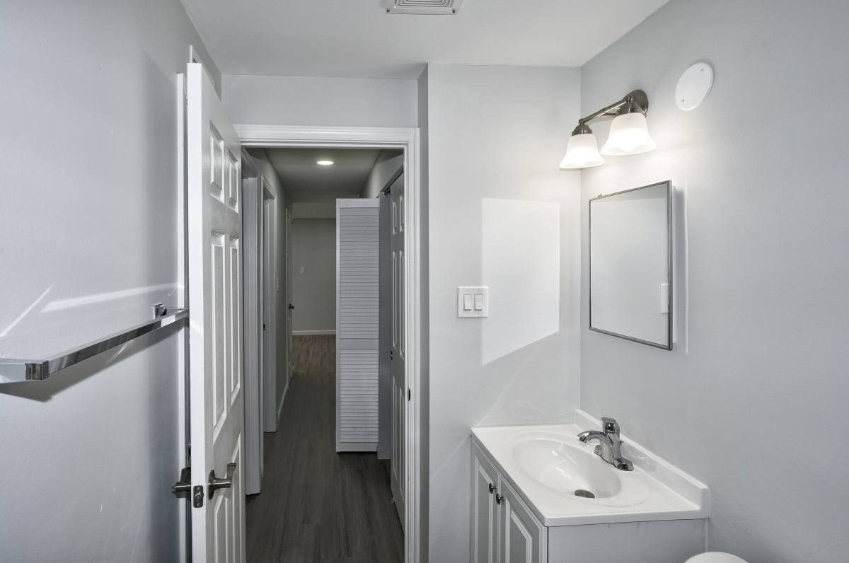 Apartment for rent at Raven Run, 6004 Amberwood Rd, Baltimore, MD 21206
