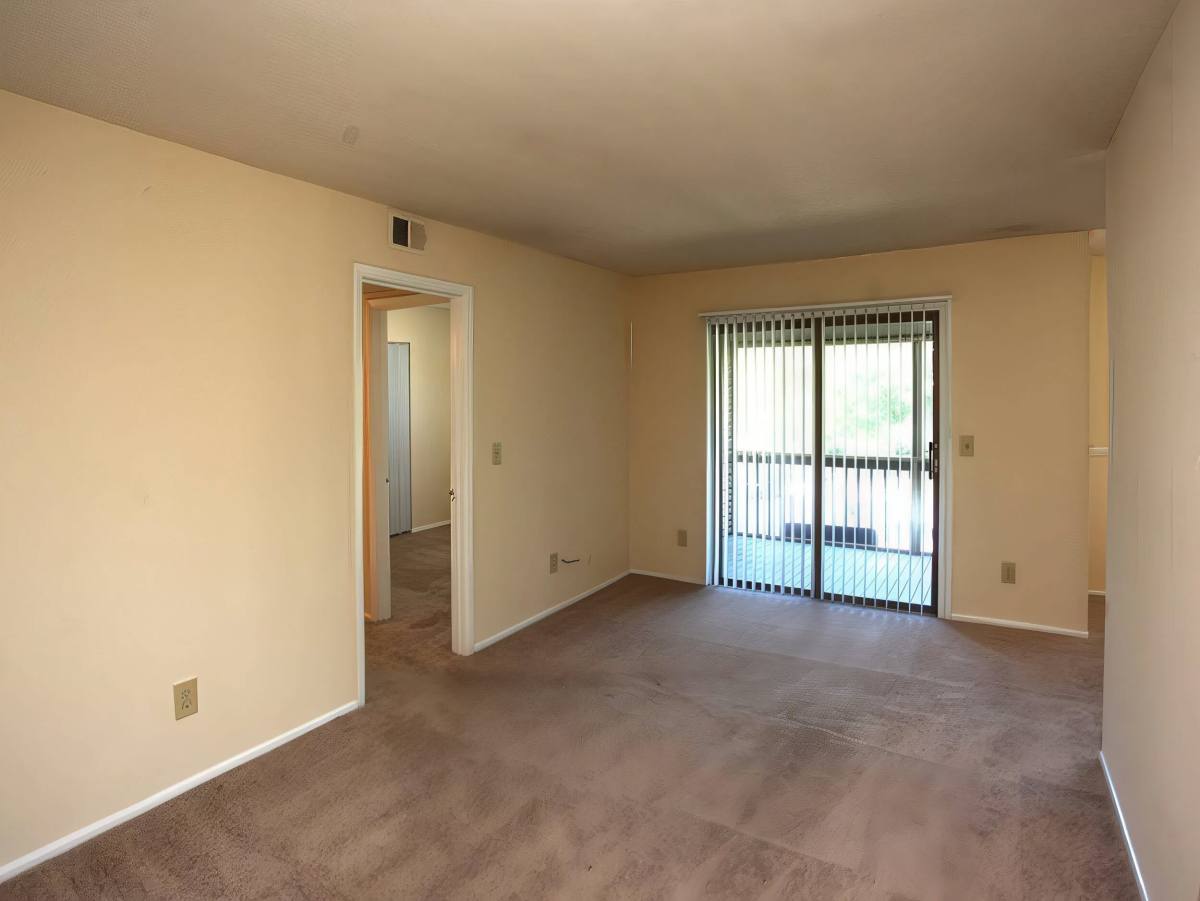 Apartment for rent at The Forest, 402 E Montcastle Dr, Greensboro, NC 27406