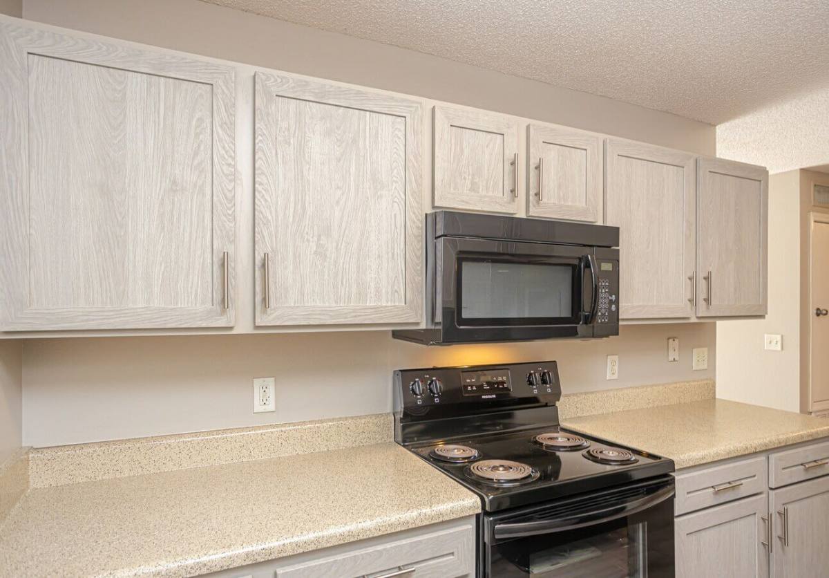 Apartment for rent at Hampton House, 4401 Beatline Rd, Long Beach, MS 39560