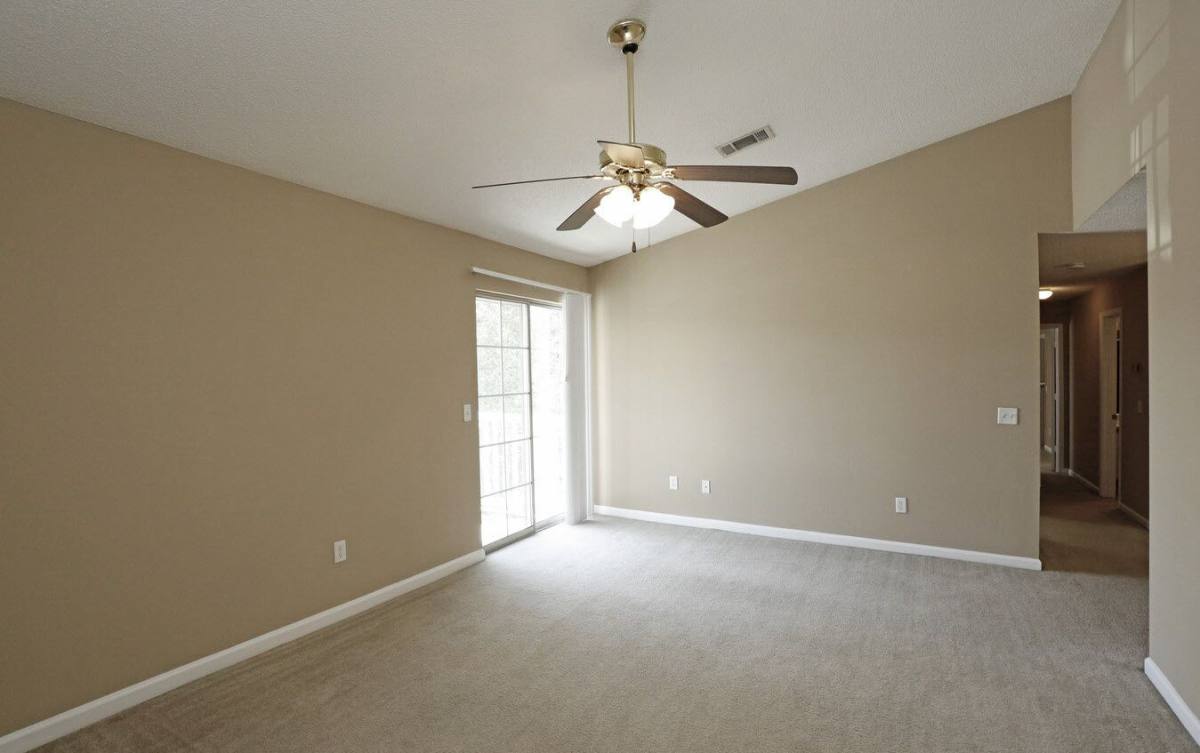 Apartment for rent at Hampton House, 4401 Beatline Rd, Long Beach, MS 39560