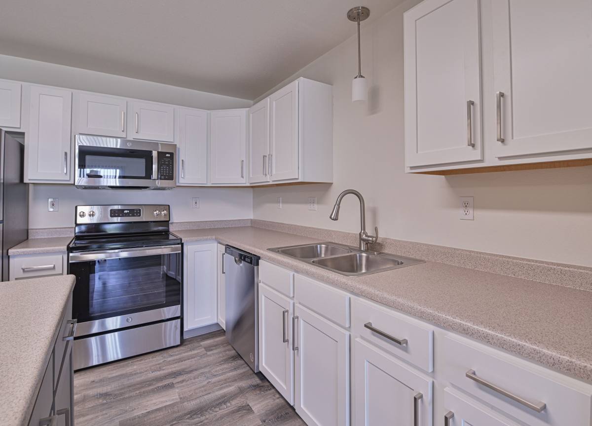 Apartment for rent at West Ridge, 2750 S 38th St, Grand Forks, ND 58201