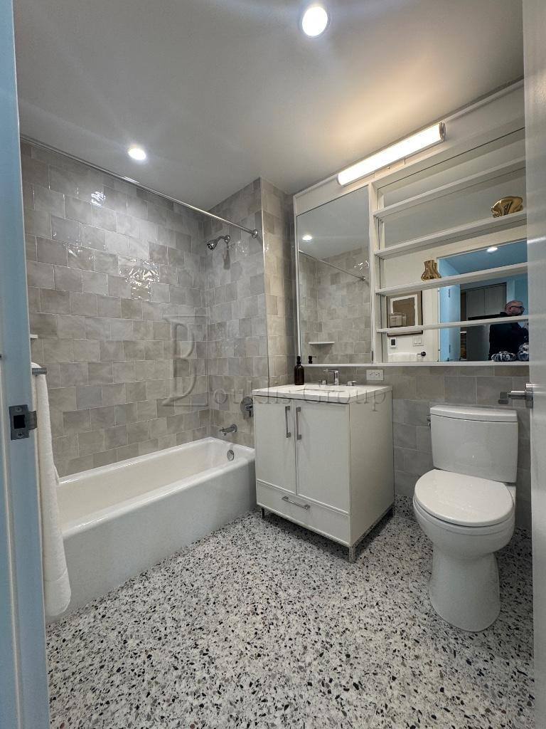 Apartment for rent at 10-03 Jackson Ave #601, Salisbury Mills, NY 12577