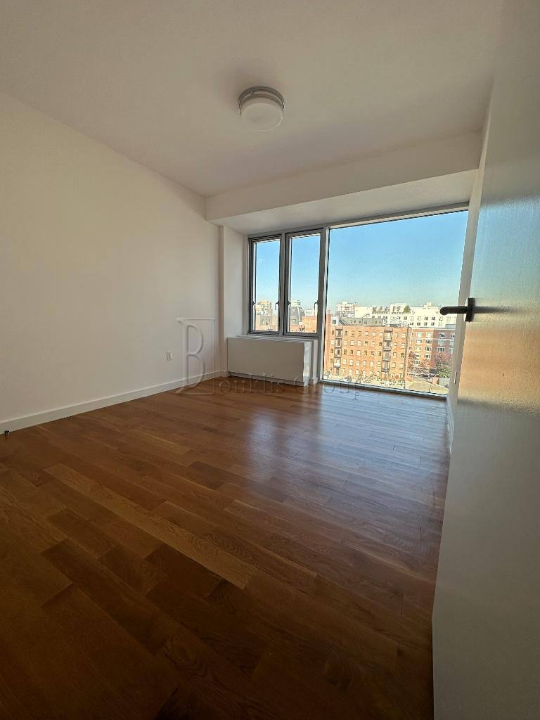 Apartment for rent at 27-02 Crescent St #691, Astoria, NY 11102