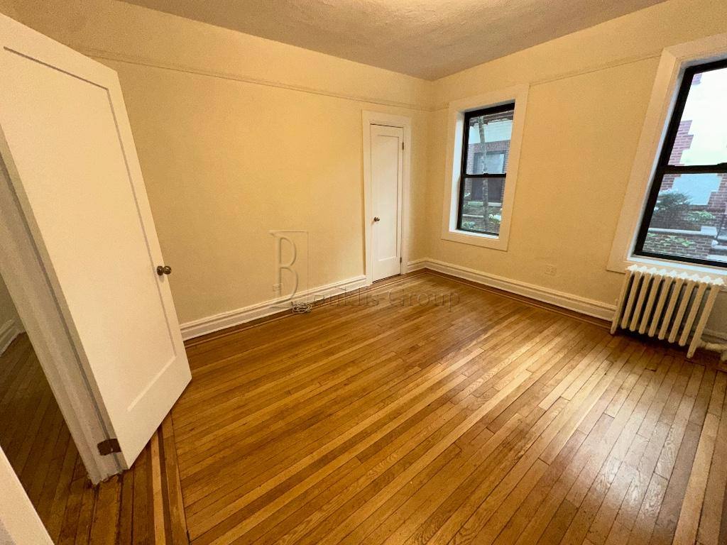Apartment for rent at 31-18 Crescent St #A3, Astoria, NY 11106