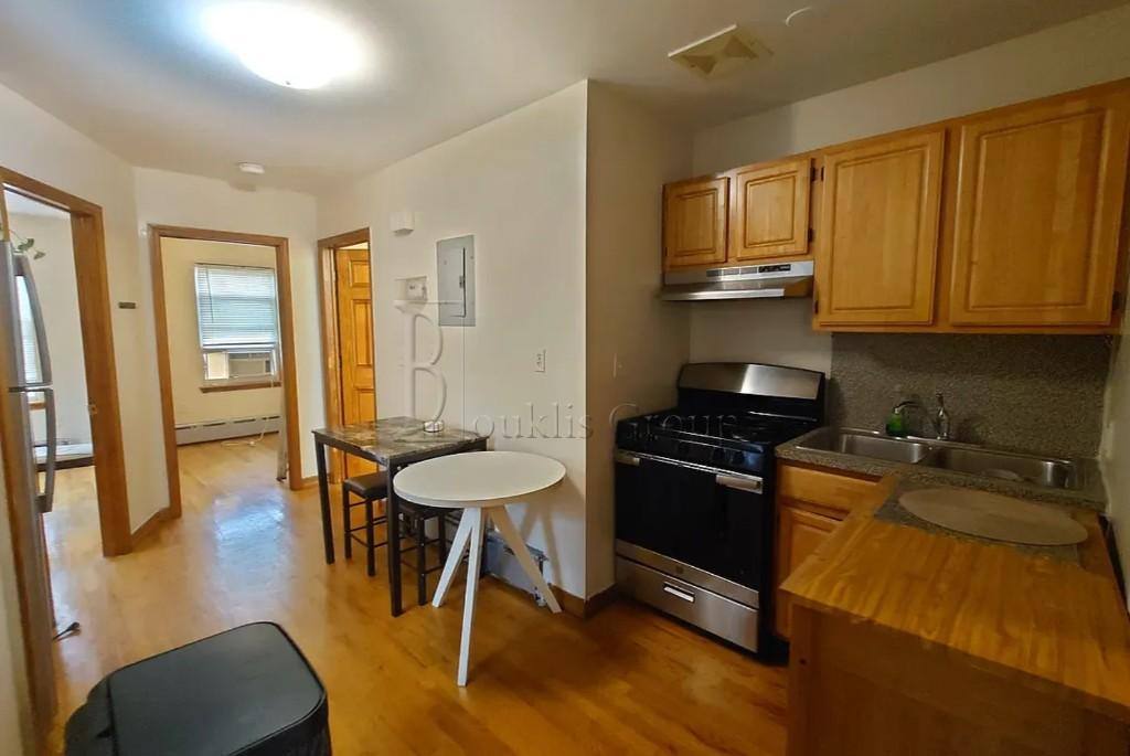 Apartment for rent at 28-20 21st Ave #3, Astoria, NY 11105
