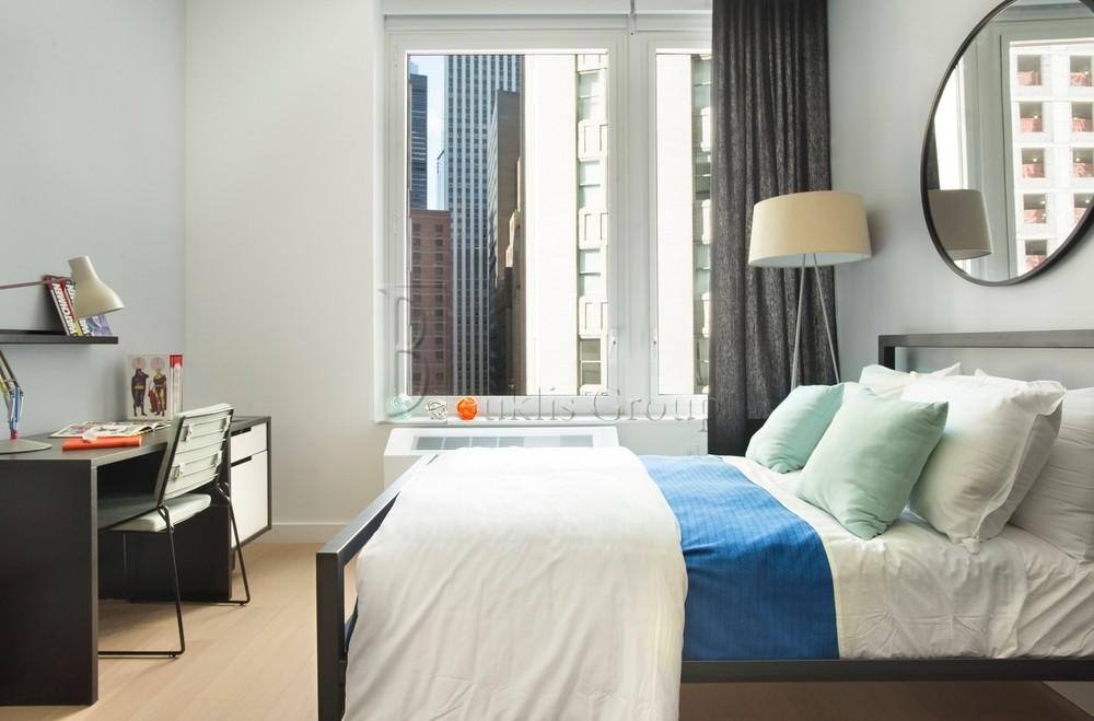 Apartment for rent at 20 Exchange Place #903, New York, NY 10005