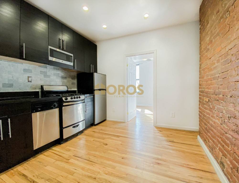 Apartment for rent at 217 E 10th St #14, New York, NY 10003