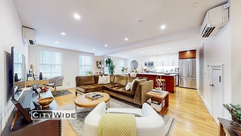 Apartment for rent at 237 Bleecker St #2, New York, NY 10014