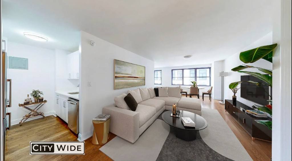 Apartment for rent at 96 Fifth Ave #9F, New York, NY 10011