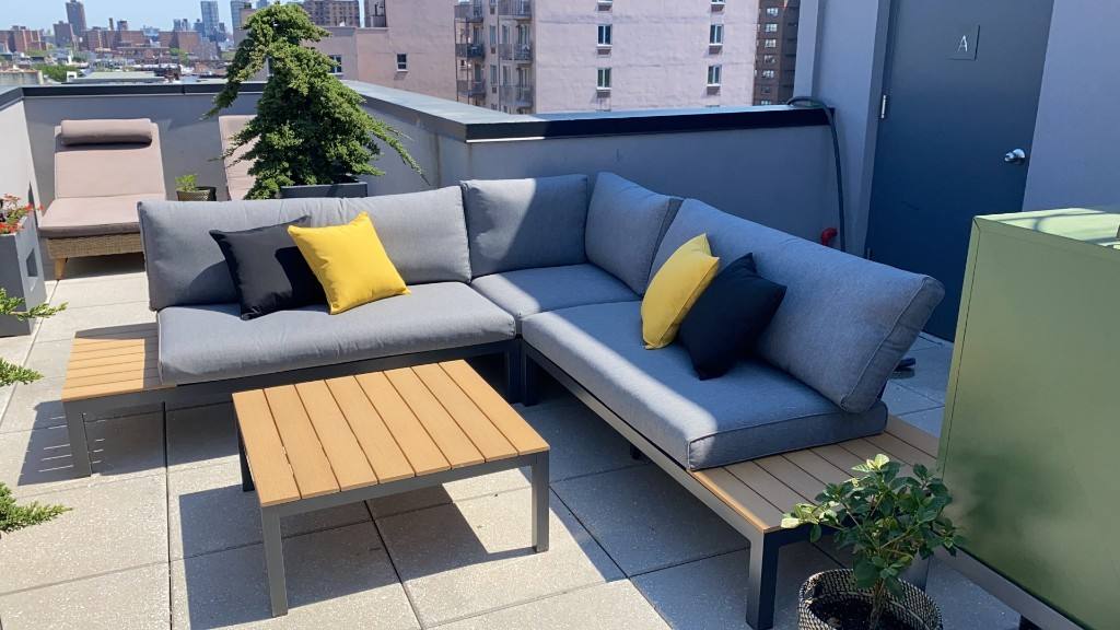 Apartment for rent at 170 E 100th St #1W, New York, NY 10029