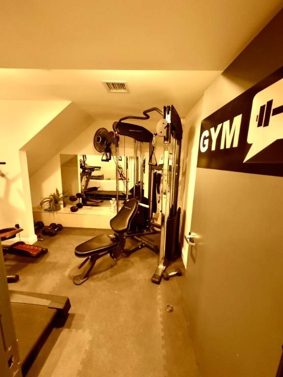 Apartment for rent at 170 E 100th St #1W, New York, NY 10029