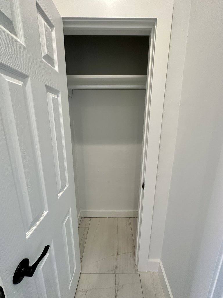 Apartment for rent at 170 E 100th St #5F, New York, NY 10029