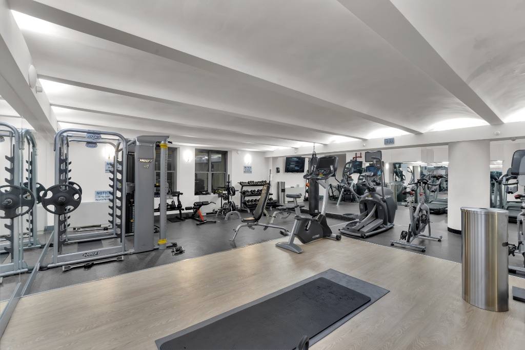 Condo for rent at 210 E 22nd St #6H, New York, NY 10010