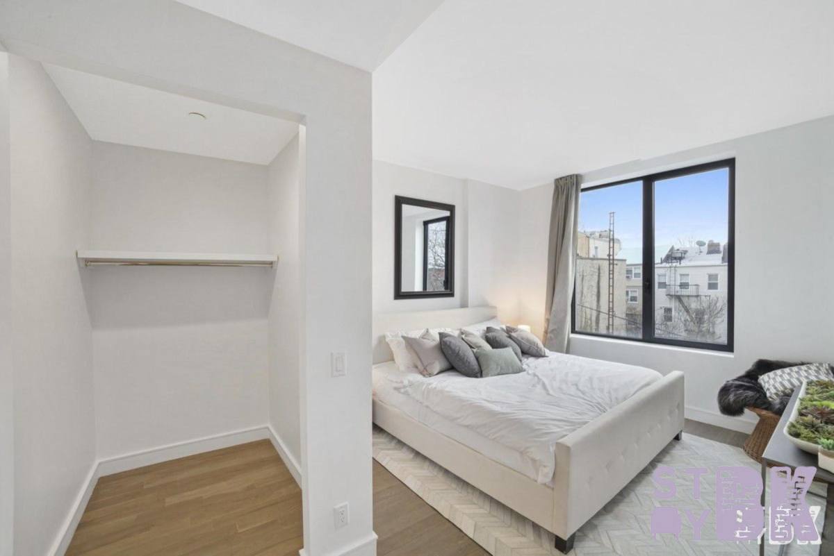Condo for rent at 194 21st St #4E, Brooklyn, NY 11232