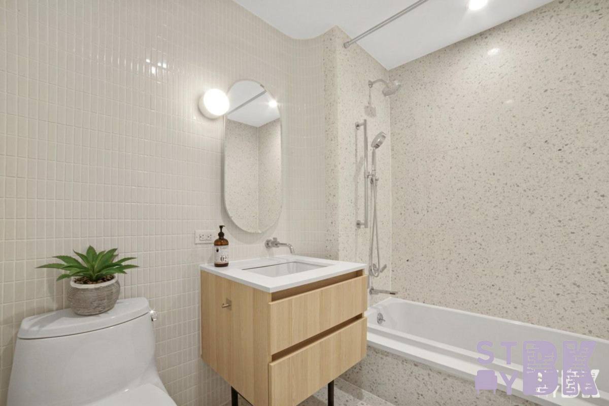 Condo for rent at 194 21st St #4E, Brooklyn, NY 11232