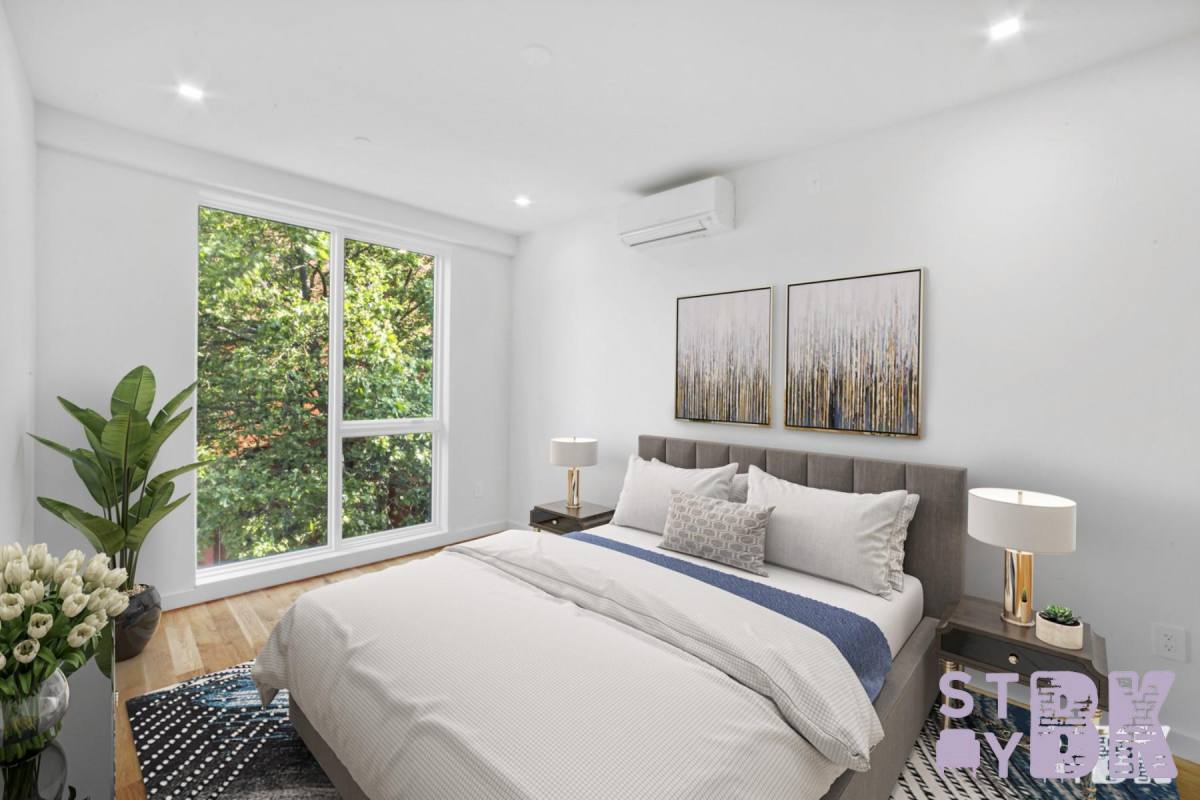 Apartment for rent at 522 Grand St #4B, Brooklyn, NY 11211