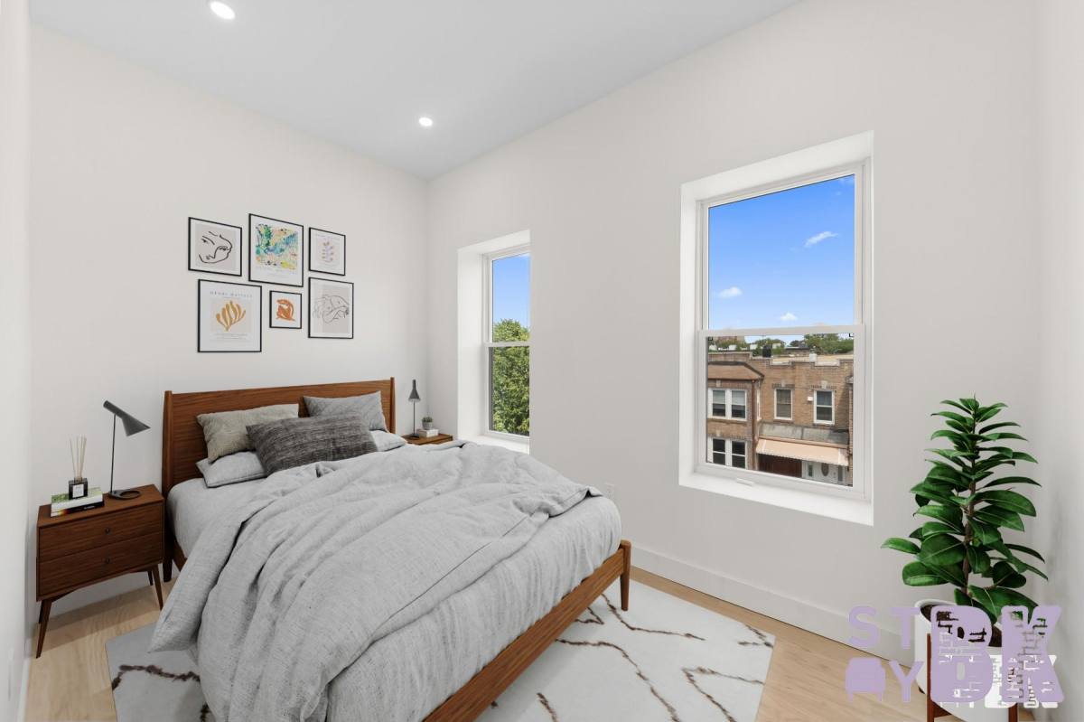 Apartment for rent at 72-50 66th St #3R, Ridgewood, NY 11385