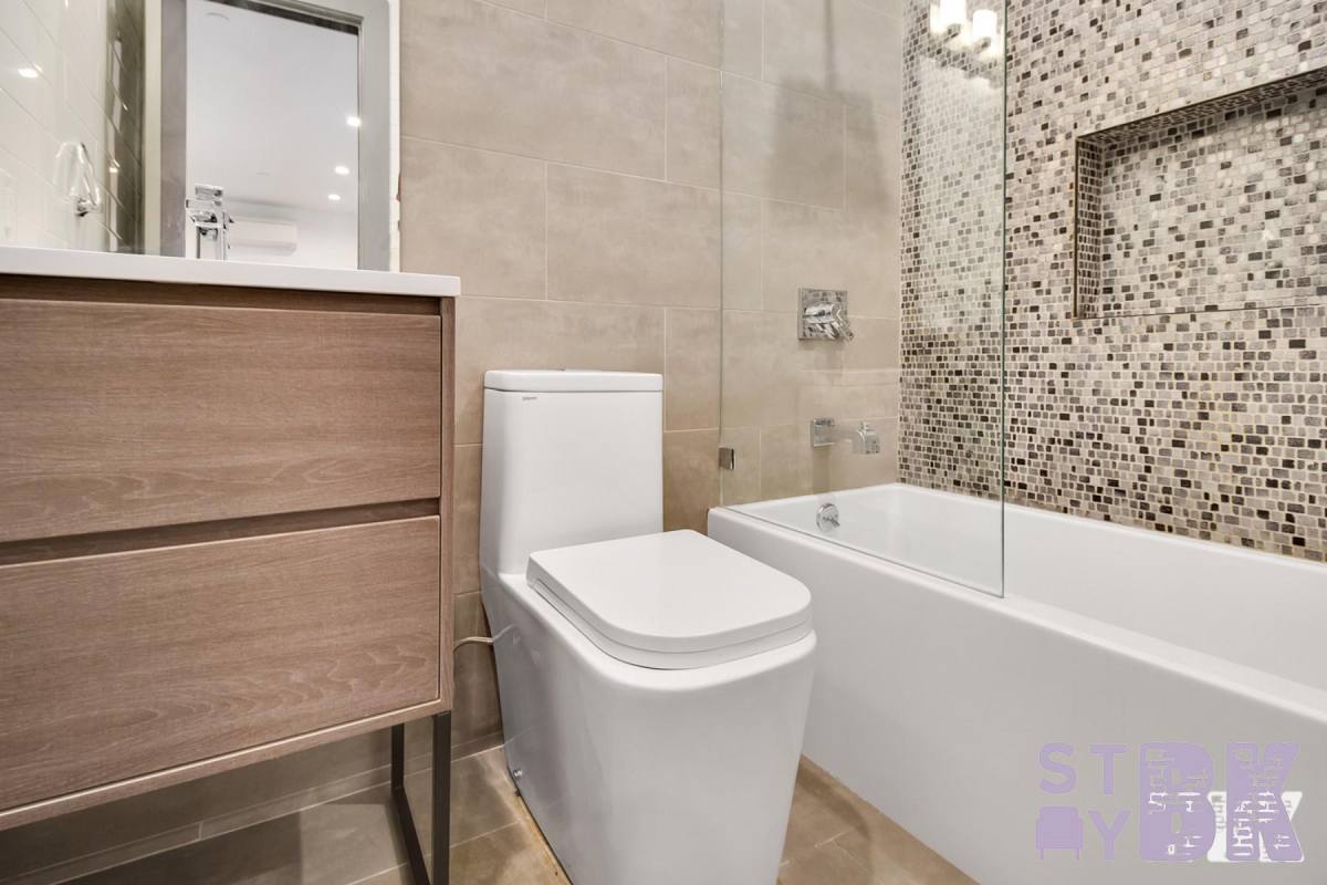 Apartment for rent at 242 Parkside Ave #3C, Brooklyn, NY 11226