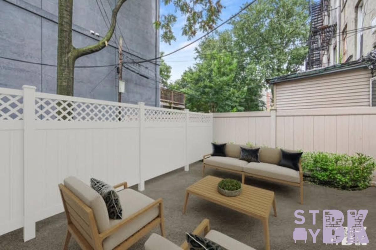 Apartment for rent at 109 Albany Ave #1, Brooklyn, NY 11213