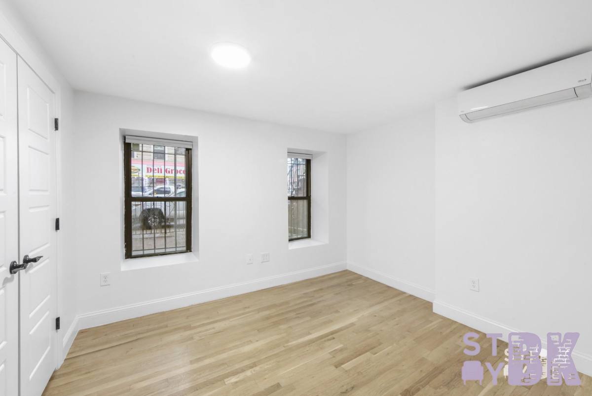 Apartment for rent at 109 Albany Ave #1, Brooklyn, NY 11213