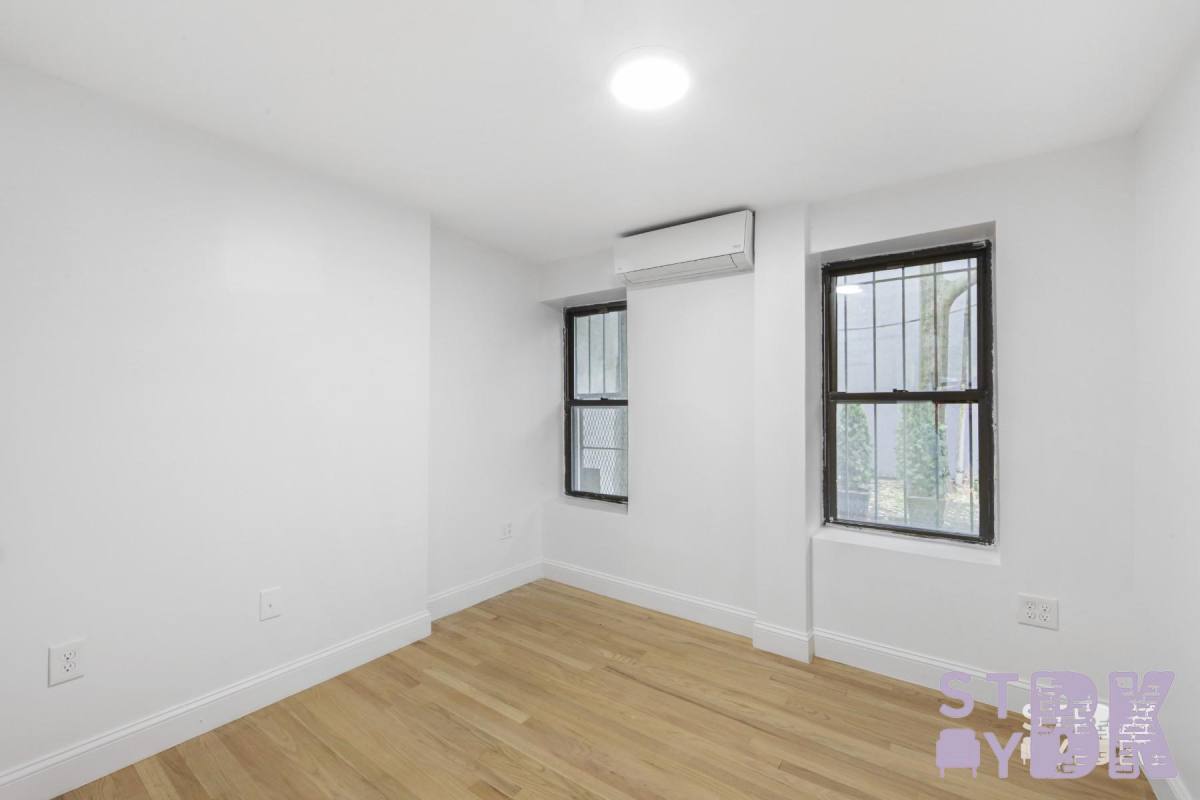 Apartment for rent at 109 Albany Ave #1, Brooklyn, NY 11213