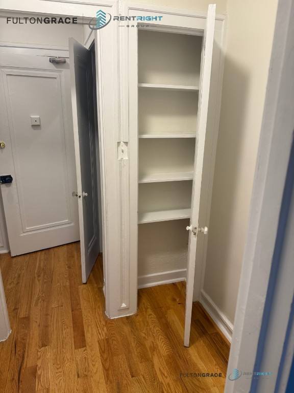 Apartment for rent at 426 W Briar Place #C4, Chicago, IL 60657