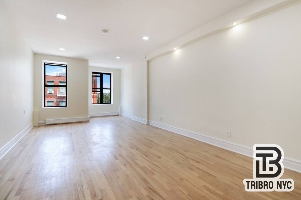 Apartment for rent at 158 E 102nd St #3D, New York, NY 10029