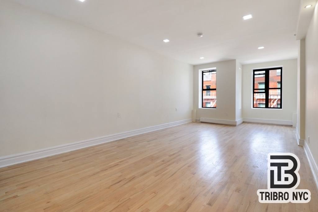 Apartment for rent at 158 E 102nd St #3D, New York, NY 10029