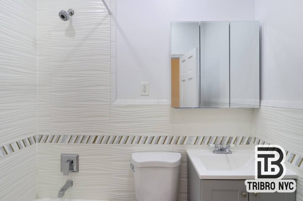 Apartment for rent at 158 E 102nd St #3D, New York, NY 10029