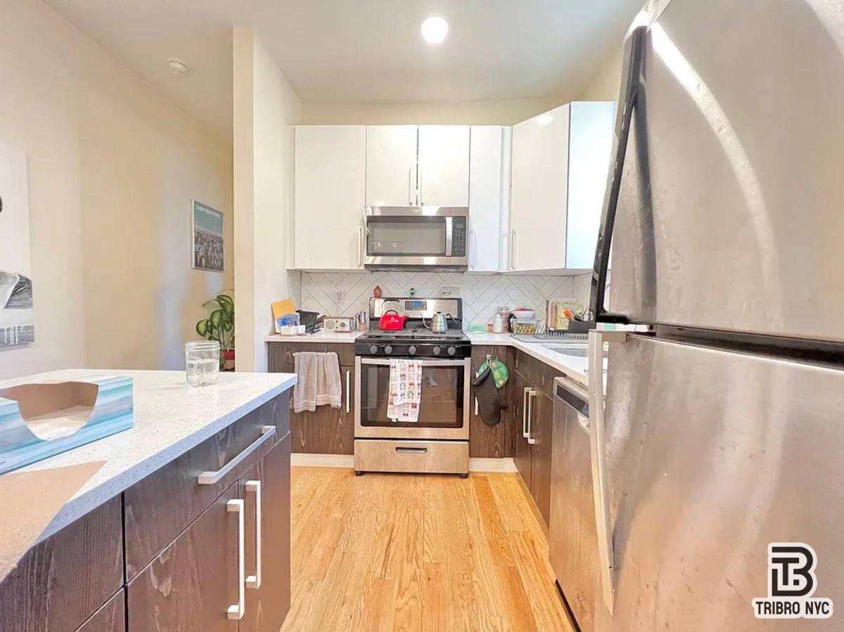 Apartment for rent at 1068 Putnam Ave #4B, Brooklyn, NY 11221
