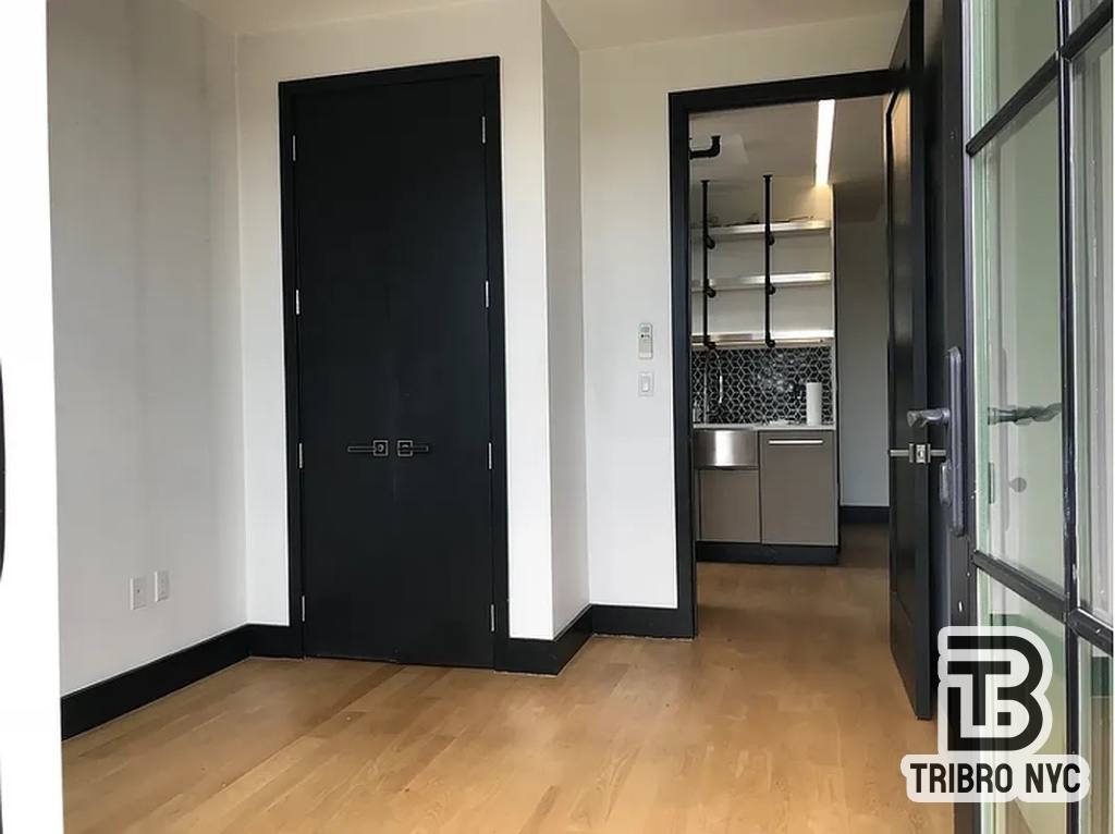Apartment for rent at 82 Jefferson #2C, Brooklyn, NY 11206