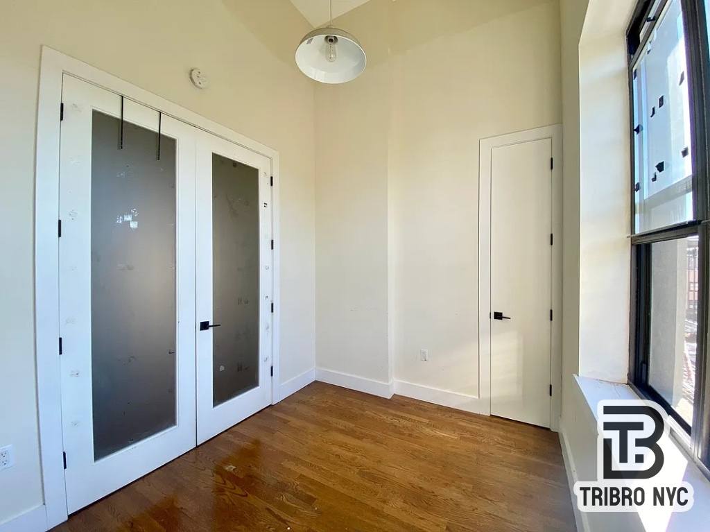Apartment for rent at 565 Evergreen Ave #3A, Brooklyn, NY 11221