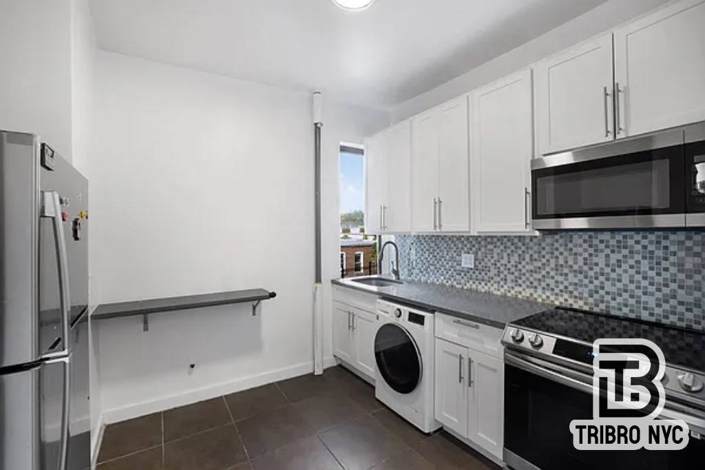 Apartment for rent at 1715 E 8th St #3A, Brooklyn, NY 11223