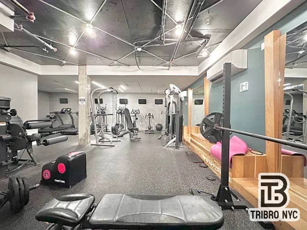 Apartment for rent at 152 Manhattan #3A, Brooklyn, NY 11206