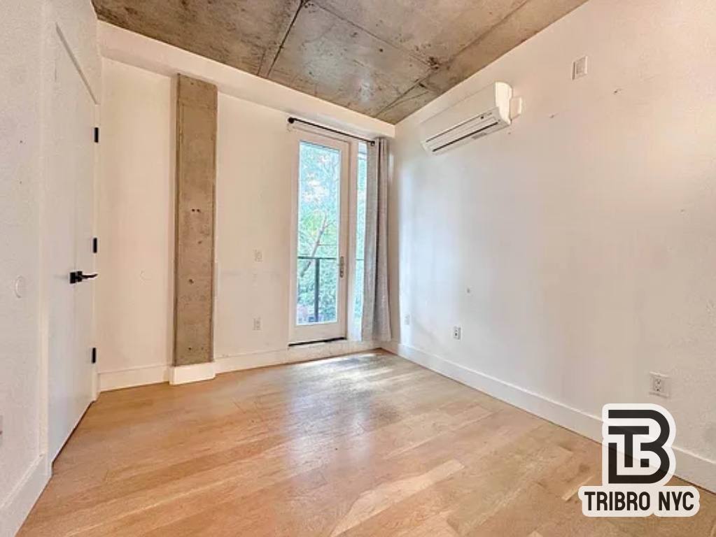 Apartment for rent at 152 Manhattan #3A, Brooklyn, NY 11206