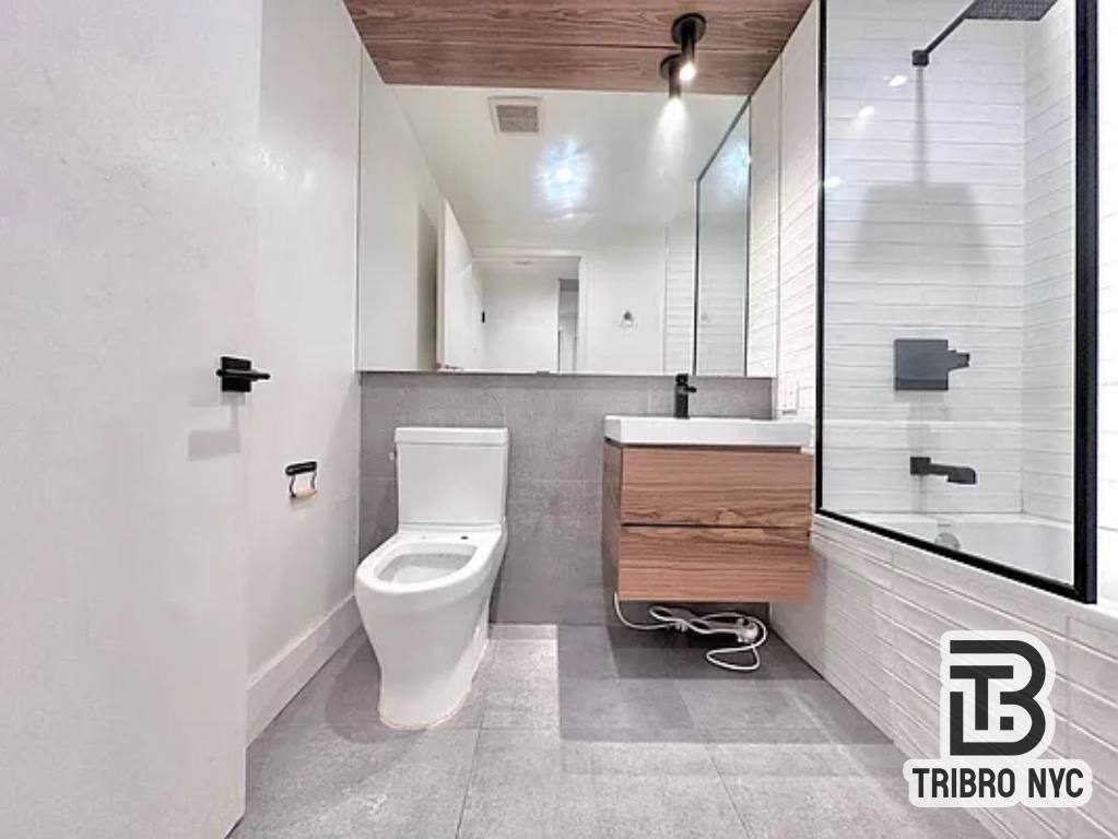 Apartment for rent at 152 Manhattan #3A, Brooklyn, NY 11206