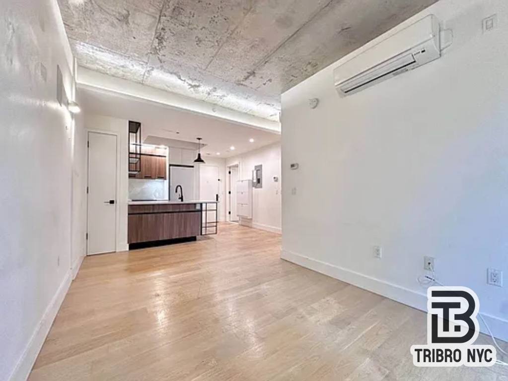 Apartment for rent at 152 Manhattan #3A, Brooklyn, NY 11206