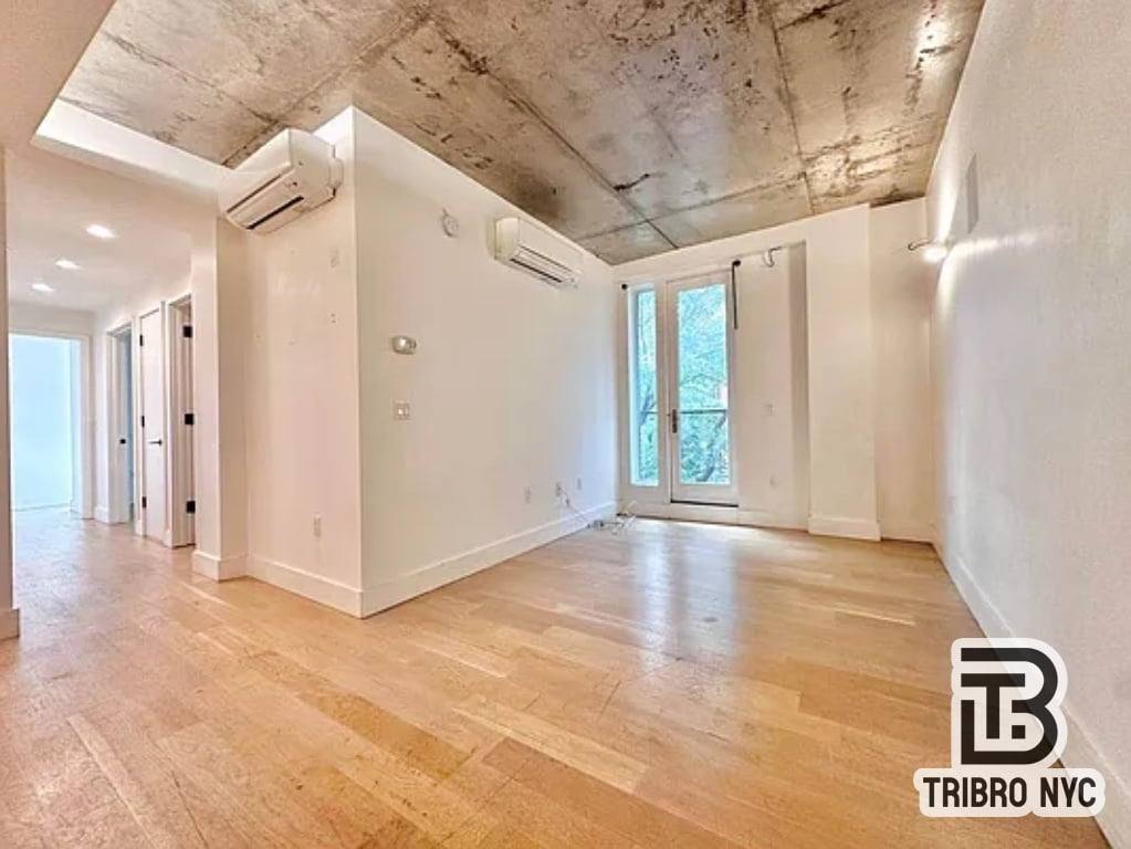 Apartment for rent at 152 Manhattan #3A, Brooklyn, NY 11206