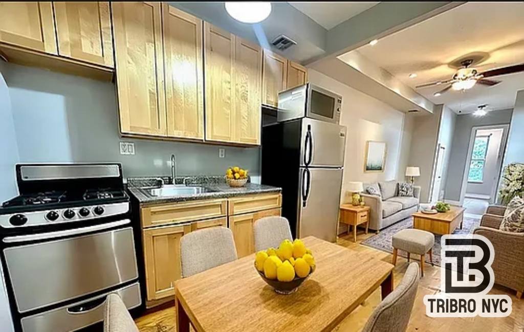 Apartment for rent at 160 Havemeyer #33, Brooklyn, NY 11211