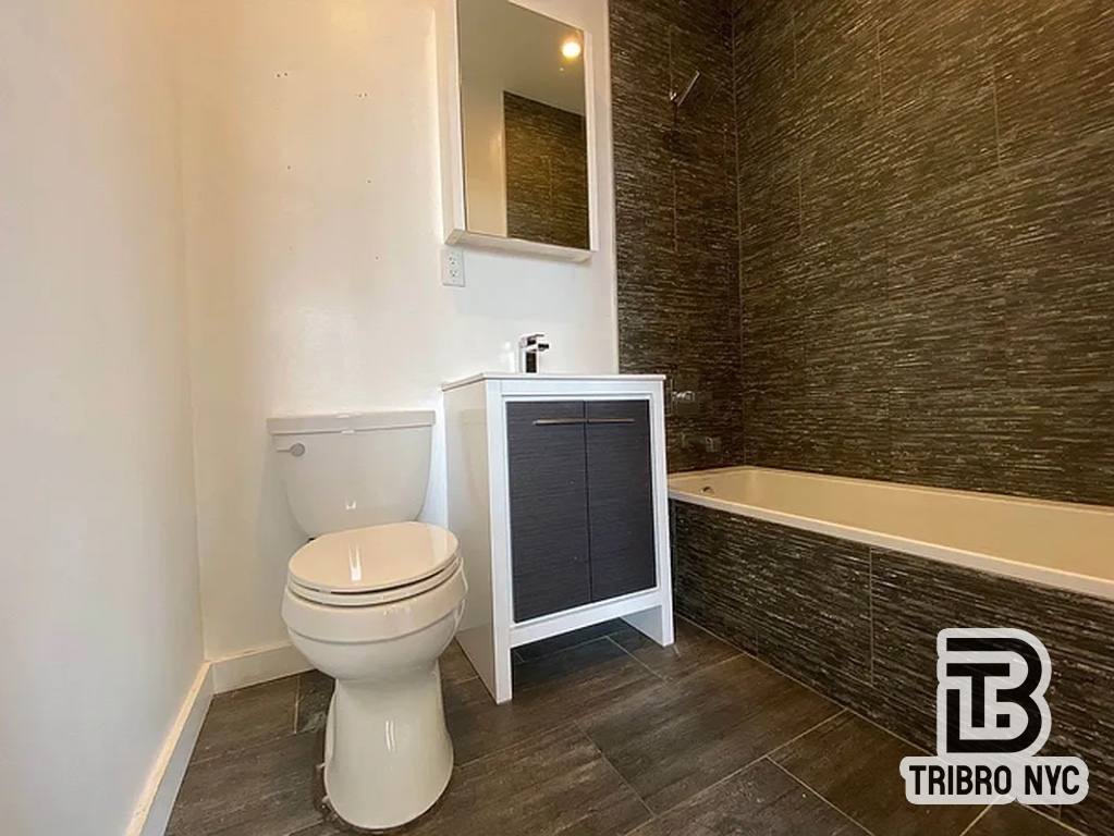 Apartment for rent at 313 52nd St #5B, Brooklyn, NY 11220