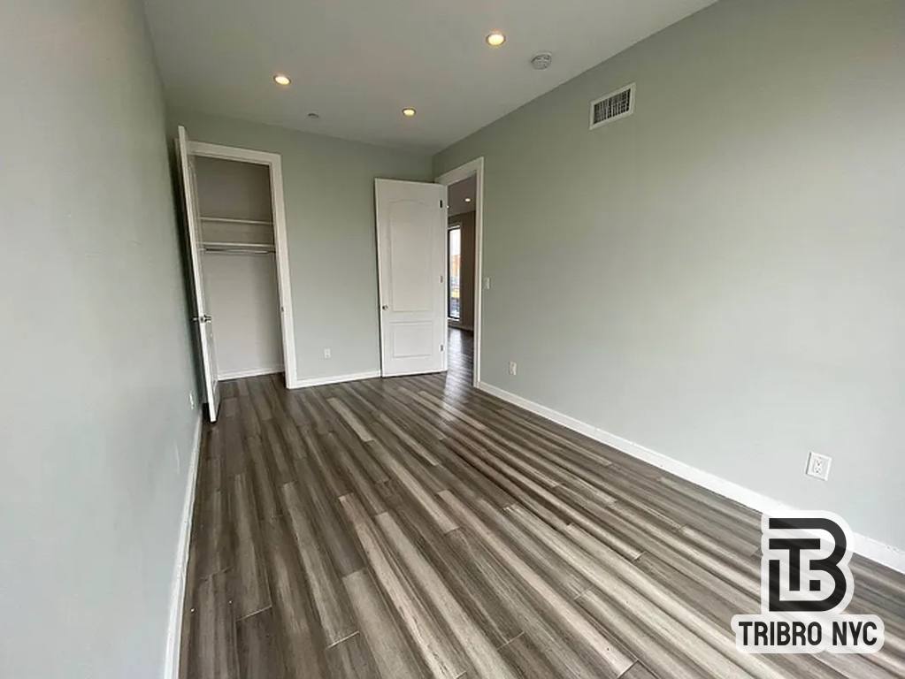 Apartment for rent at 313 52nd St #5B, Brooklyn, NY 11220