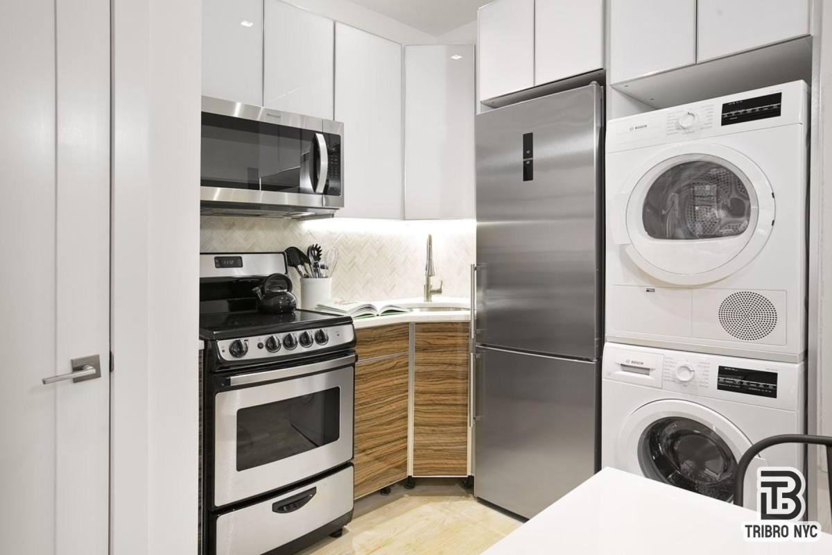 Apartment for rent at 425 E 12th St #3C, New York, NY 10009