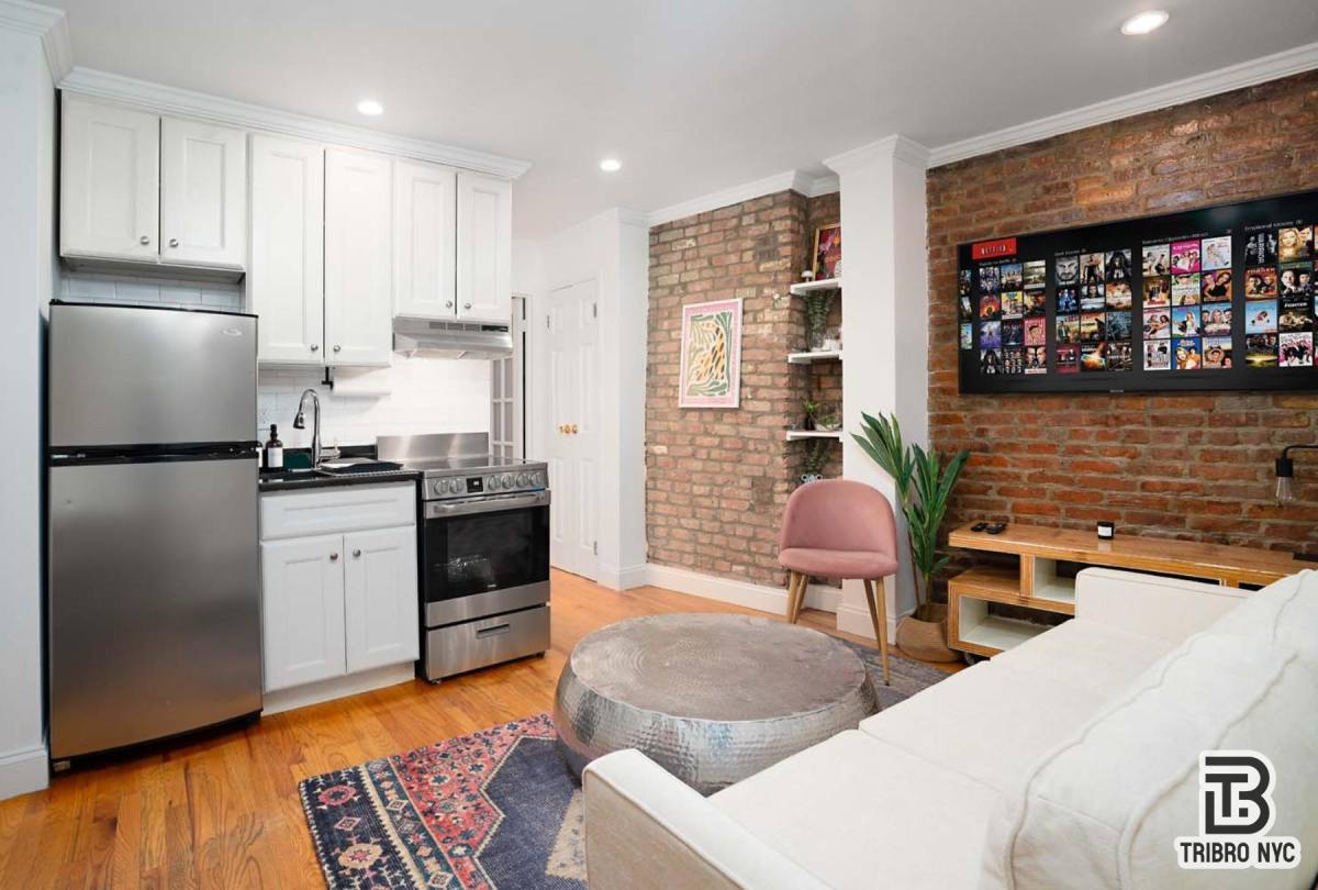 Apartment for rent at 103 E 2nd St #15, New York, NY 10009