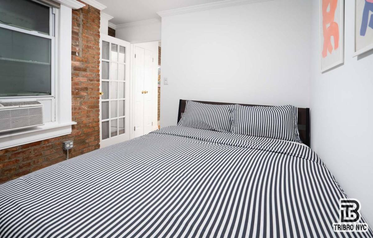 Apartment for rent at 103 E 2nd St #15, New York, NY 10009