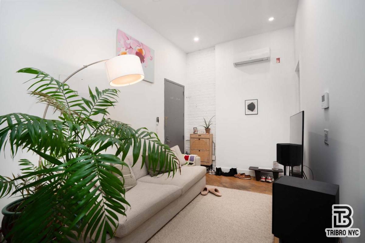Apartment for rent at 378 S 3rd St #1, Brooklyn, NY 11211